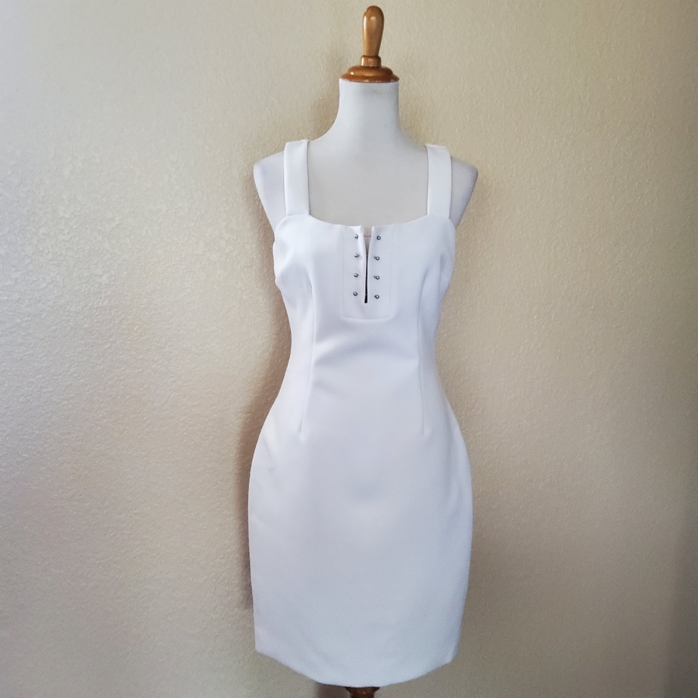 Kendall and Kyle White Sheath Dress M New
